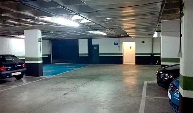 Parking Miguel Yuste zona interior